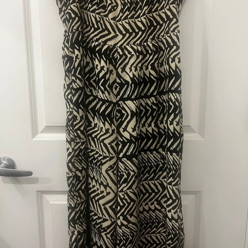 Women’s Black and White Casual Jumpsuit - Picture 2 of 11